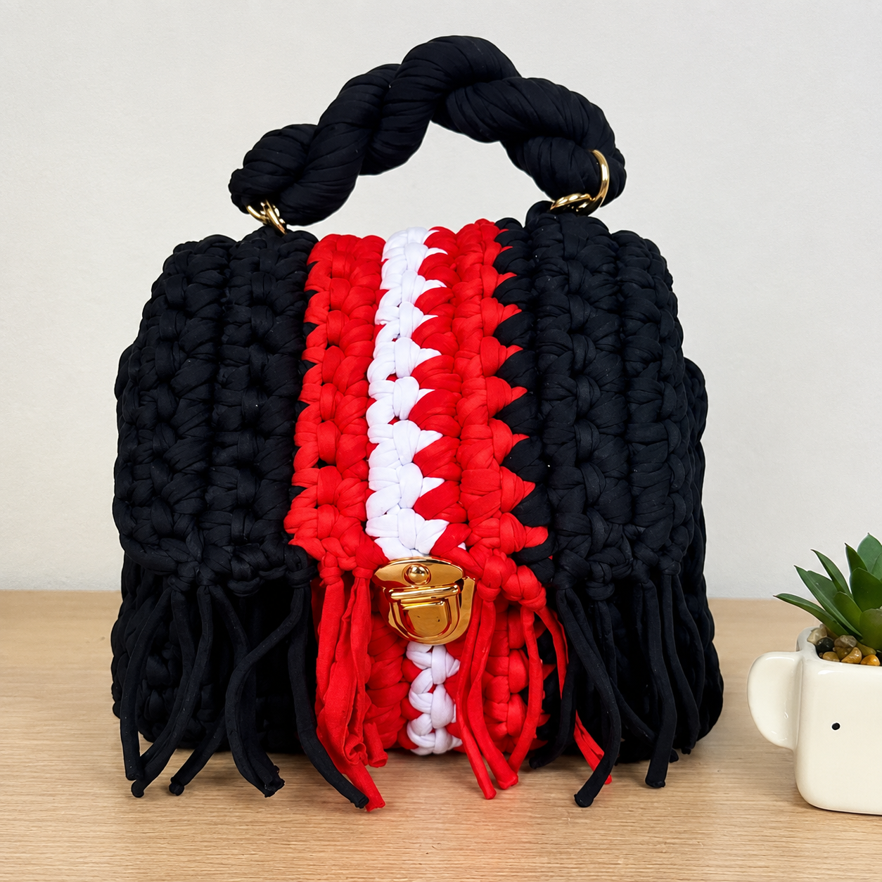 Bolso Tricolor Fringe tejido a mano en trapillo